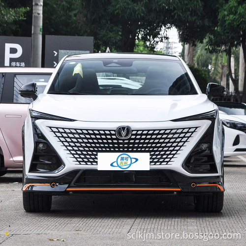 2023 Лучшие продаваемые Changan Uni-T Compact Sup пять дверей и пять мест, продающих подержанный автомобиль онлайн